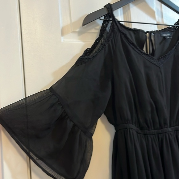 torrid Open Shoulder Midi Dress w/ Lace Trim - Size 00 - Picture 2 of 9